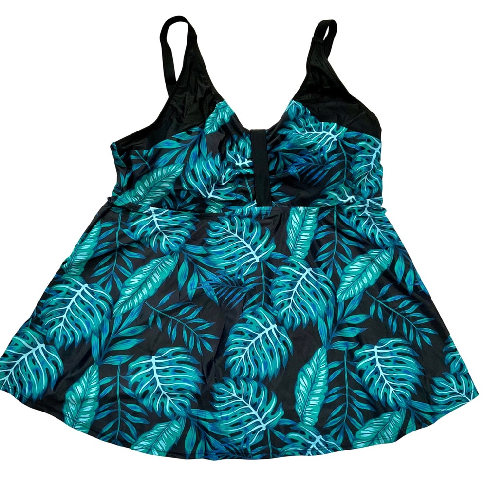 Hanna Nikole Plus 26W Tropical Monstera Leaf Print Tankini Swim Top Flowy Modest